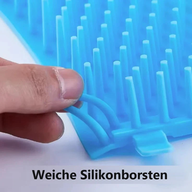 Weiche Silikonborsten im Inneren des Pfotenreinigers